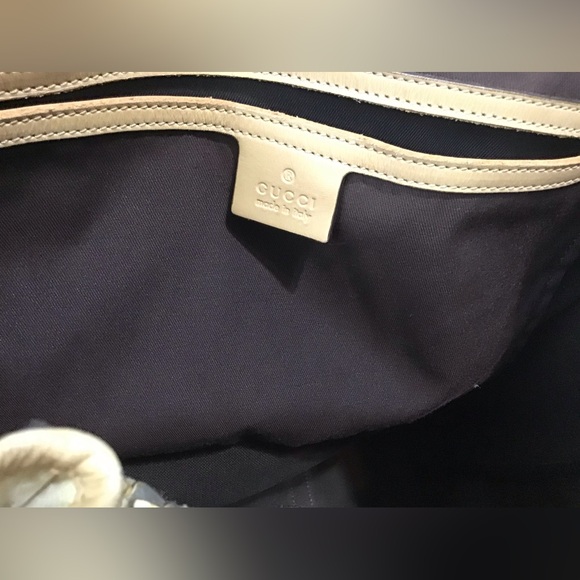 Gucci bags - Picture 15 of 16
